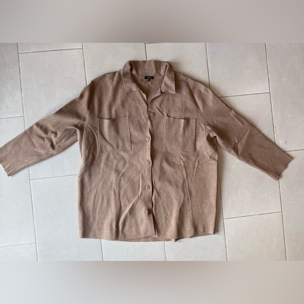 Quince sweater light brown size XL. Never been worn